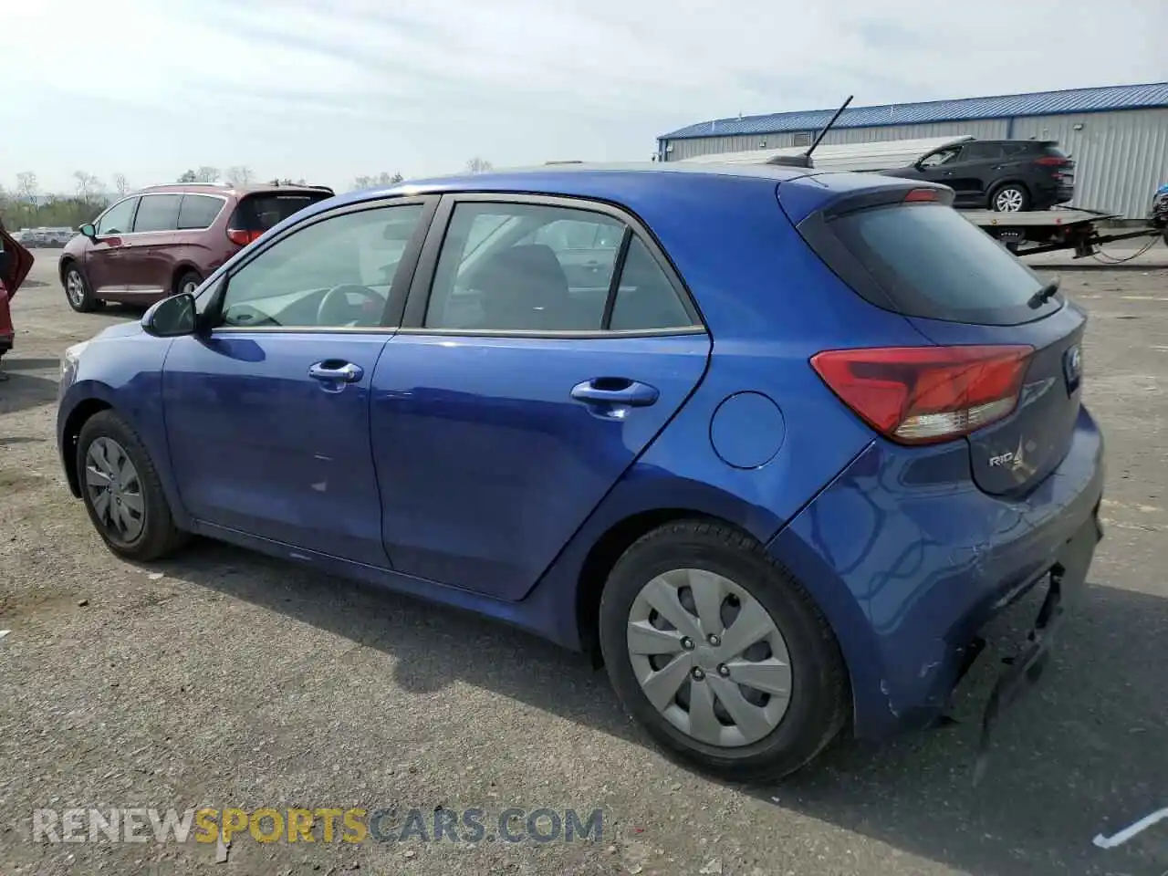 2 Photograph of a damaged car 3KPA25AD0LE351855 KIA RIO 2020