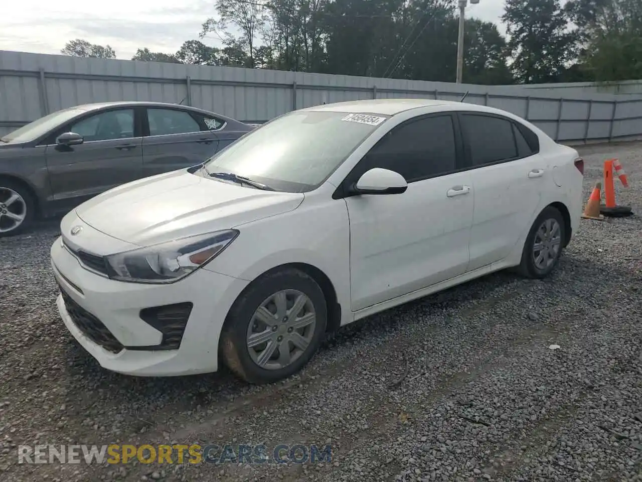 1 Photograph of a damaged car 3KPA24AD4ME392890 KIA RIO 2021