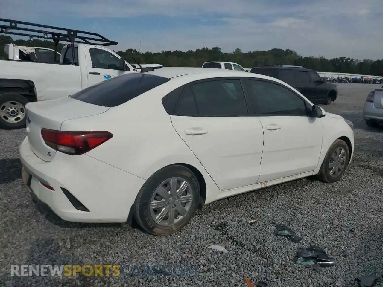3 Photograph of a damaged car 3KPA24AD4ME392890 KIA RIO 2021