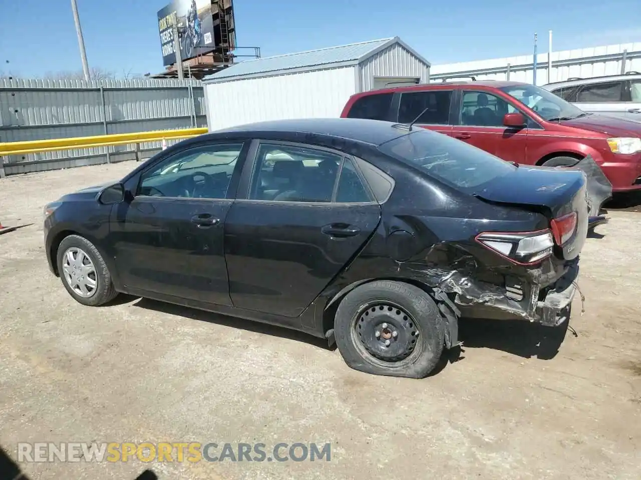 2 fotografías del automóvil dañado 3KPA24AD5ME376956 KIA RIO 2021