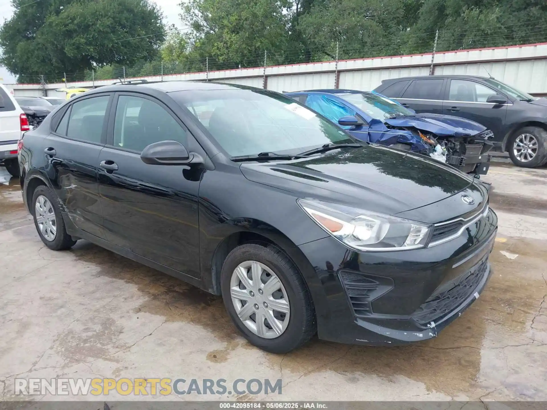 1 Photograph of a damaged car 3KPA24AD7ME412730 KIA RIO 2021