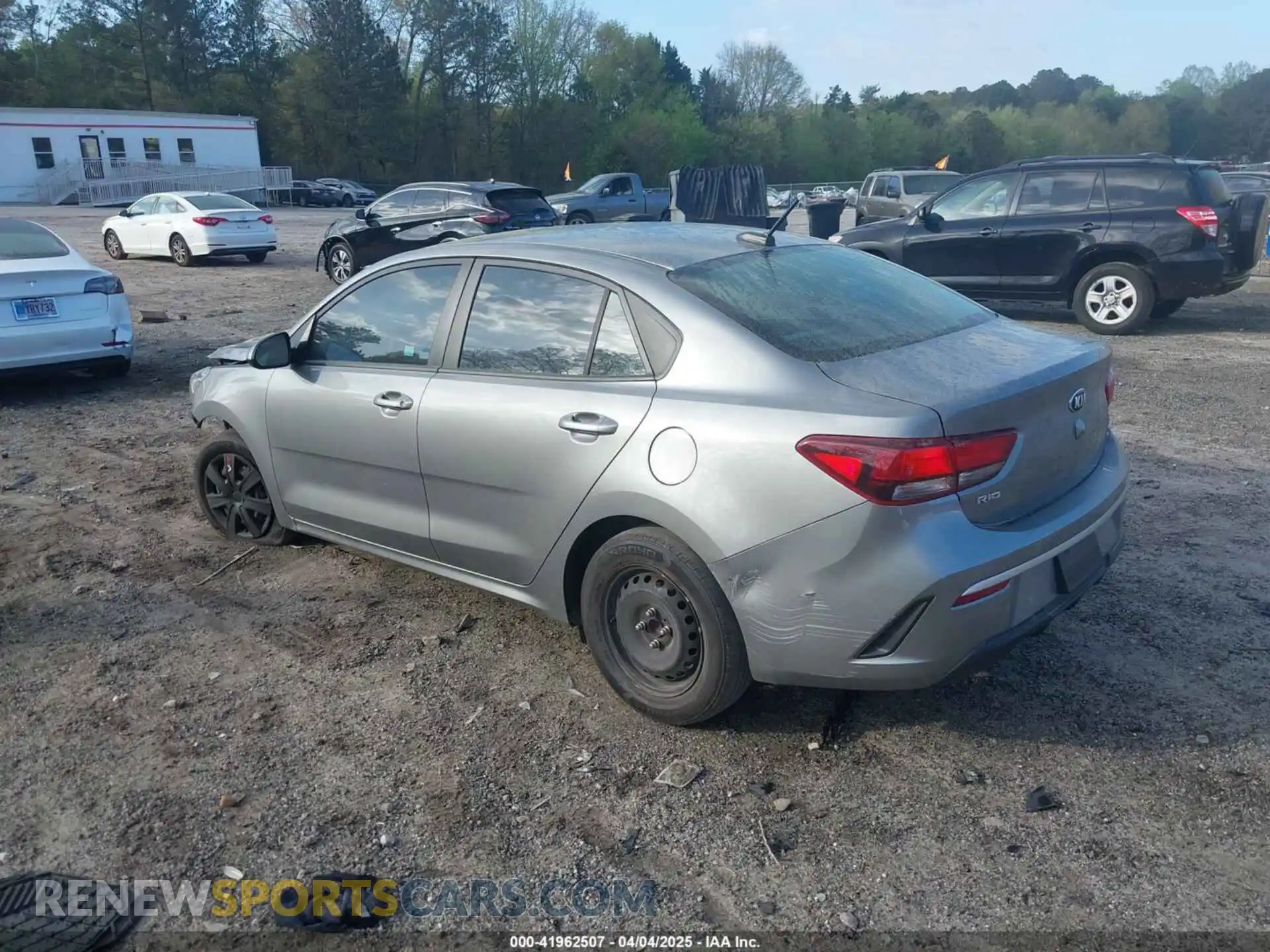 3 Photograph of a damaged car 3KPA24ADXME406355 KIA RIO 2021