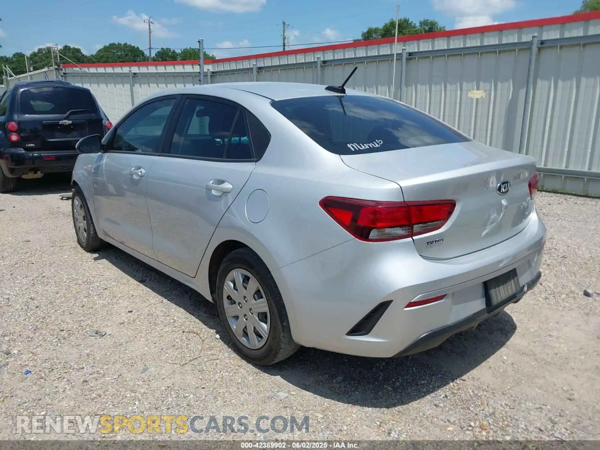 3 Photograph of a damaged car 3KPA24ADXME429649 KIA RIO 2021