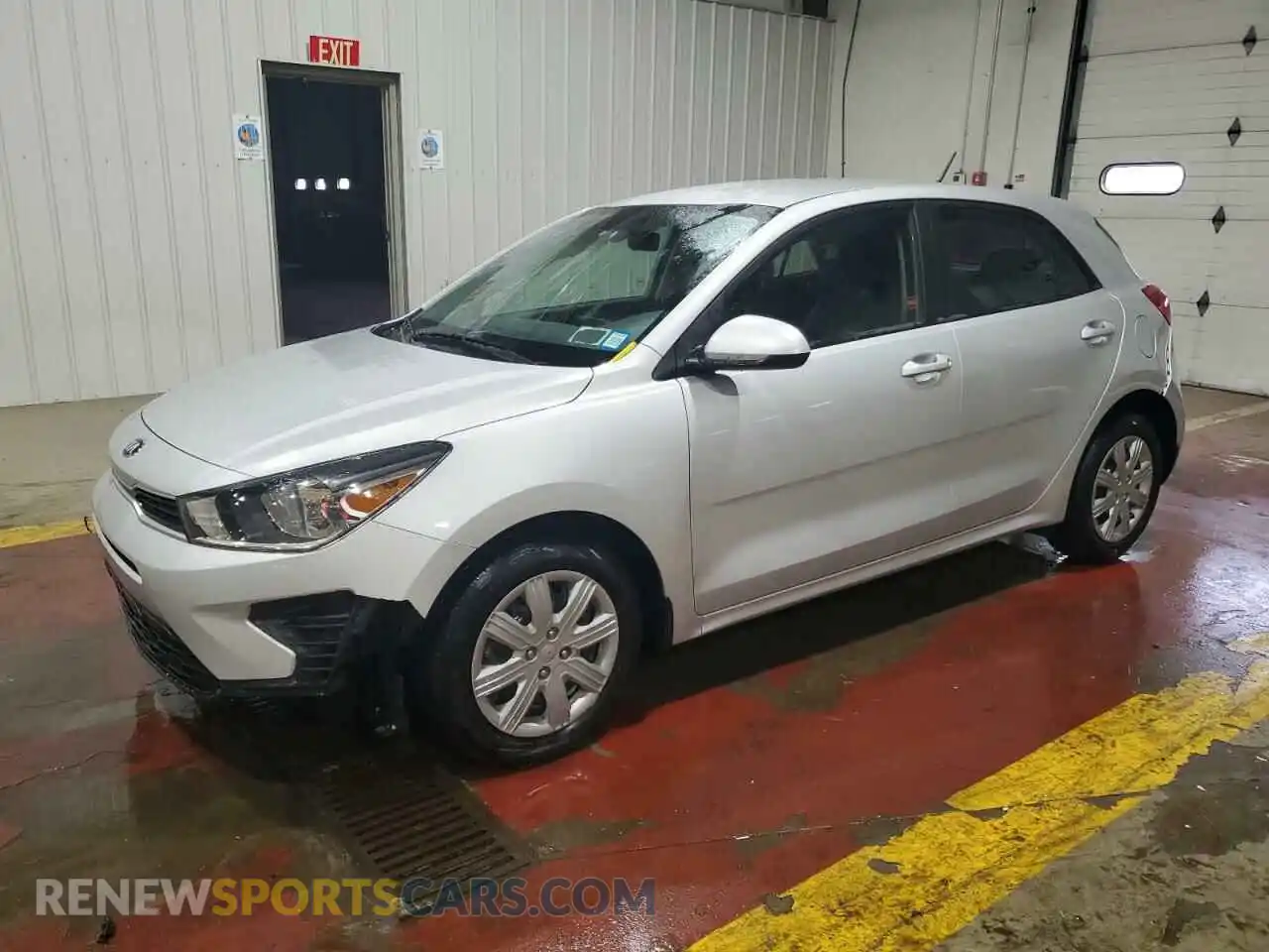 1 Photograph of a damaged car 3KPA25AD3ME433290 KIA RIO 2021