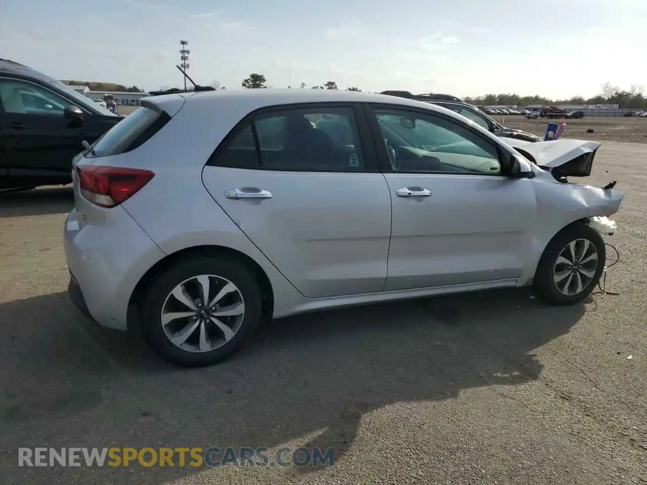 3 Photograph of a damaged car 3KPA25ADXME374786 KIA RIO 2021