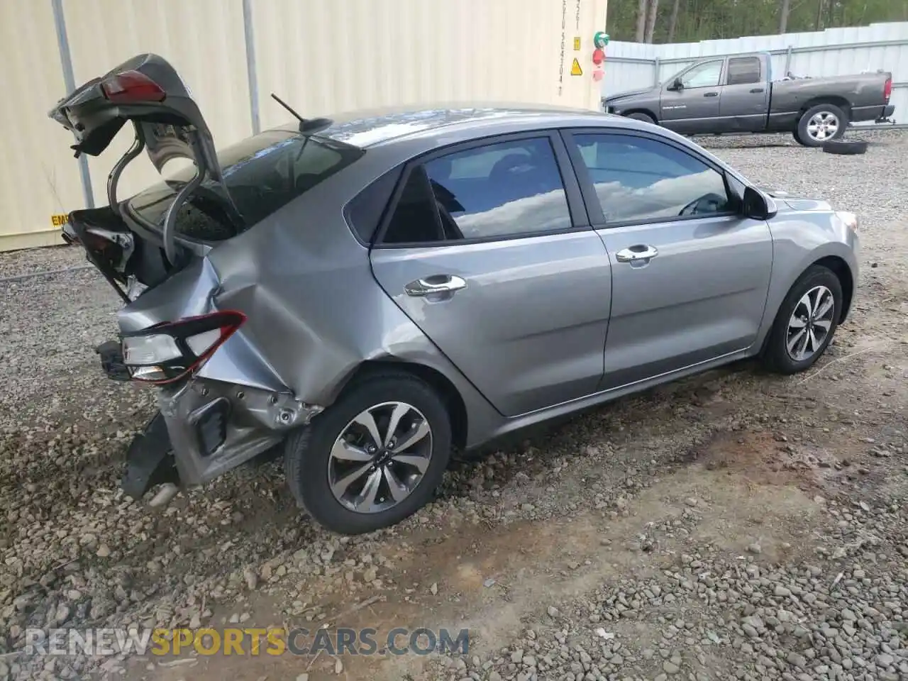 3 fotografías del automóvil dañado 3KPA24AD5NE432542 KIA RIO 2022