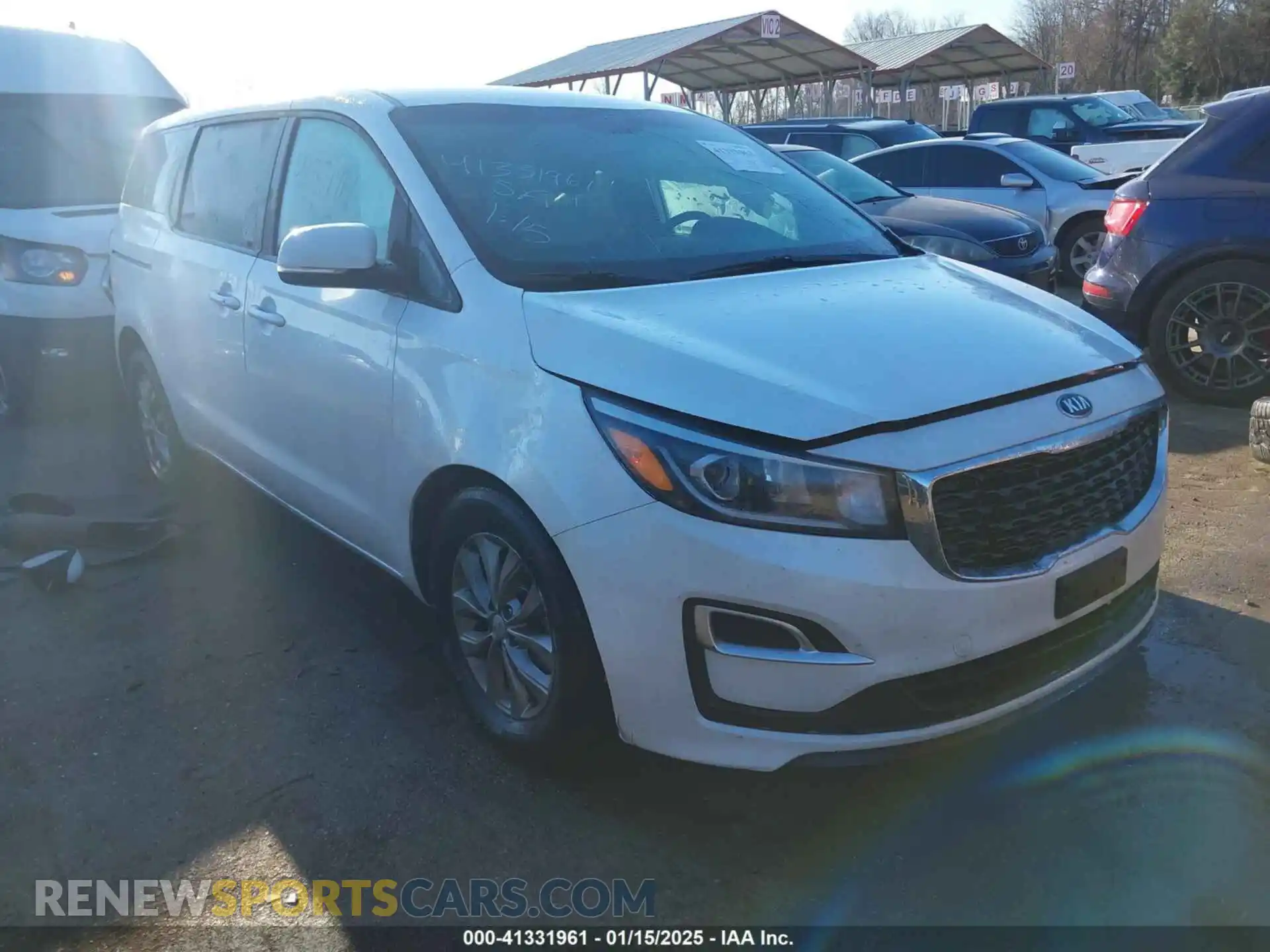 1 Photograph of a damaged car KNDMB5C18K6540726 KIA SEDONA 2019