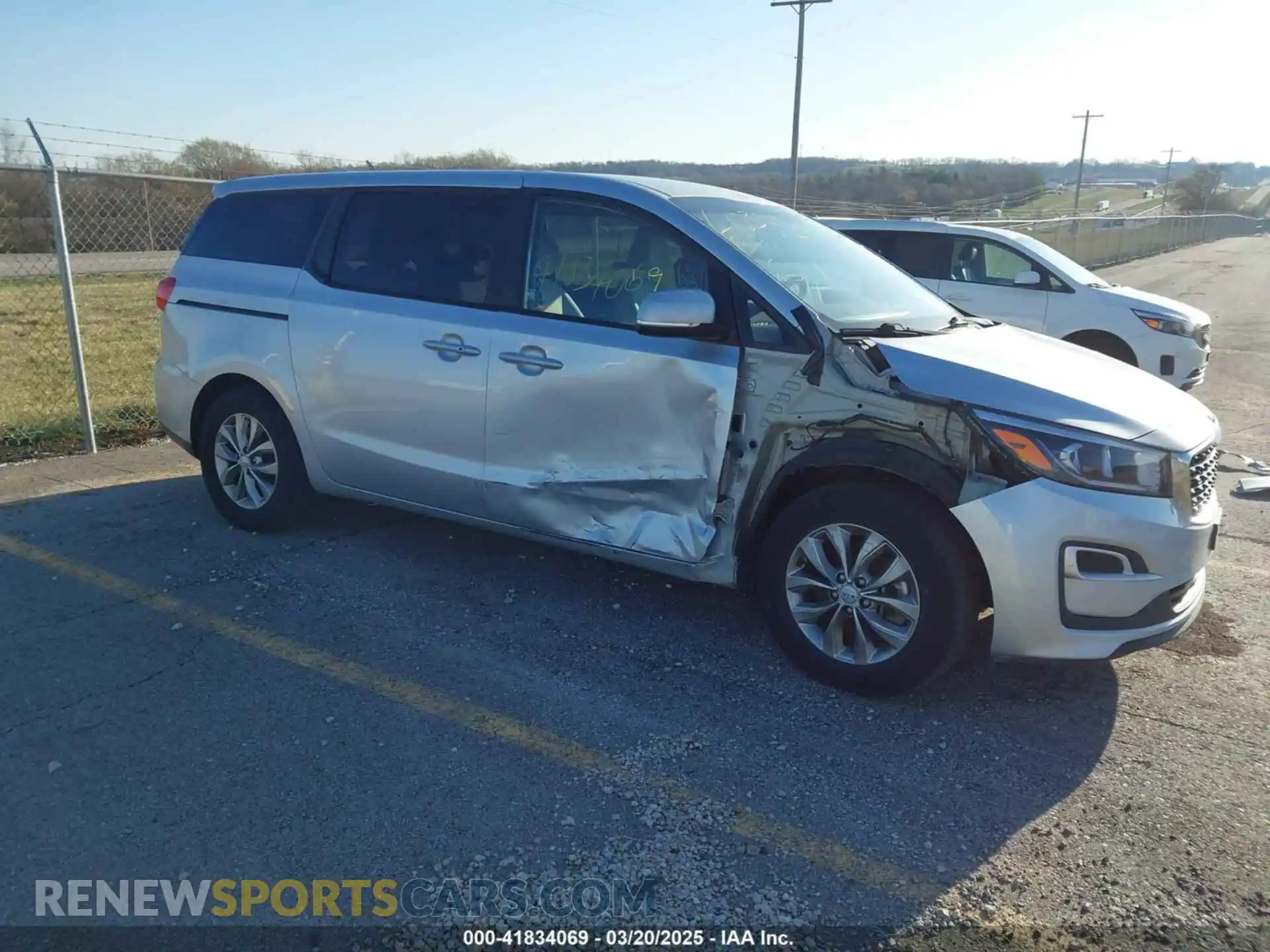1 fotografías del automóvil dañado KNDMB5C18M6673540 KIA SEDONA 2021