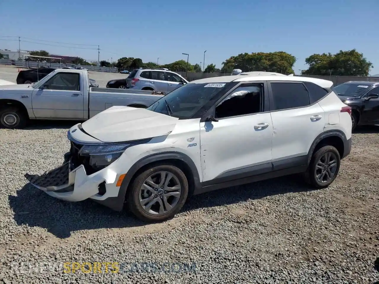 1 Photograph of a damaged car KNDEPCAA0M7214039 KIA SELTOS 2021