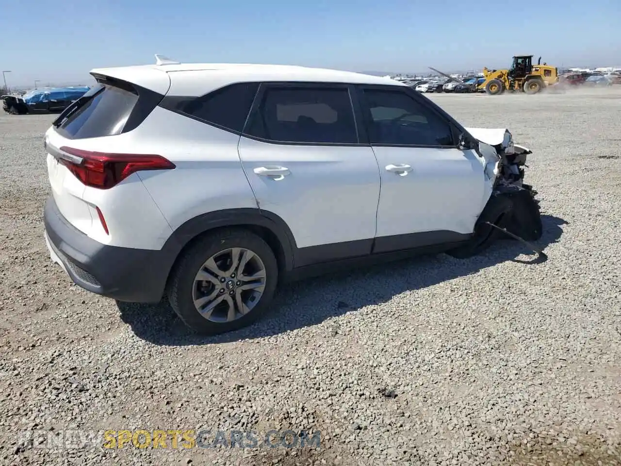3 Photograph of a damaged car KNDEPCAA0M7214039 KIA SELTOS 2021