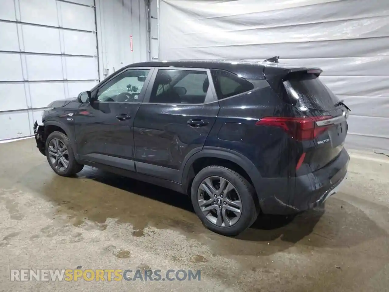 2 fotografías del automóvil dañado KNDEPCAA1M7045469 KIA SELTOS 2021