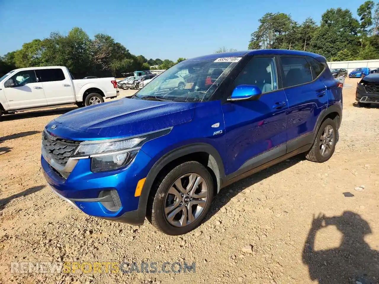 1 Photograph of a damaged car KNDEPCAA3M7076903 KIA SELTOS 2021