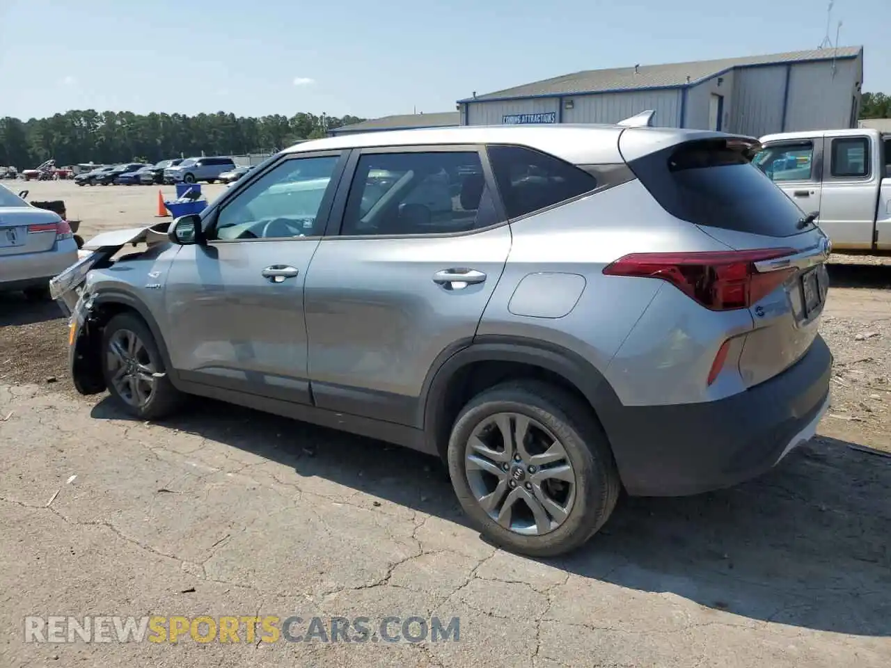 2 Photograph of a damaged car KNDEPCAA3M7212429 KIA SELTOS 2021