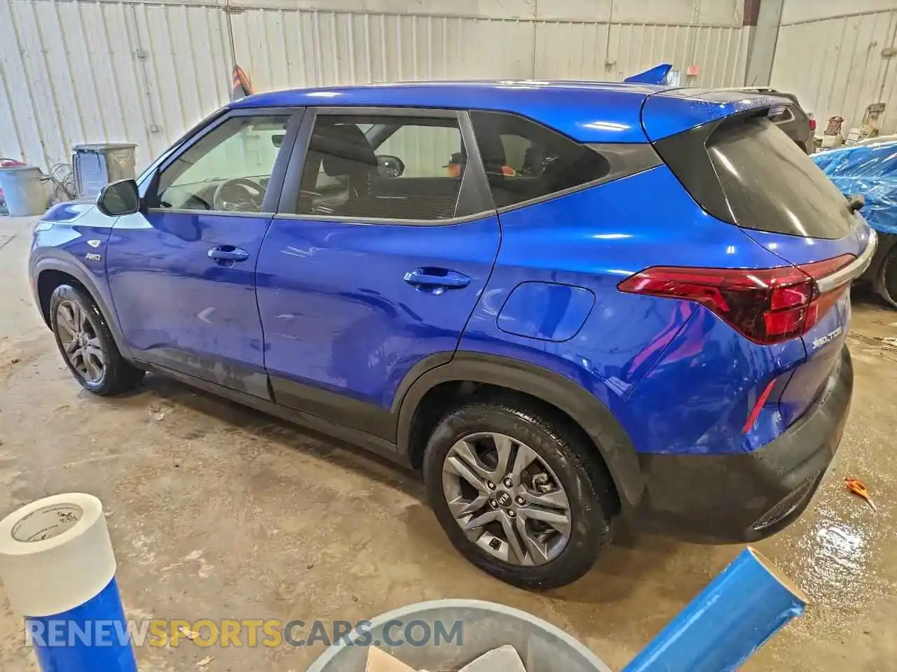 2 Photograph of a damaged car KNDEPCAA5M7108122 KIA SELTOS 2021