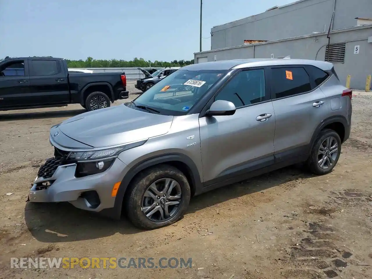 1 Photograph of a damaged car KNDEPCAA5M7177344 KIA SELTOS 2021