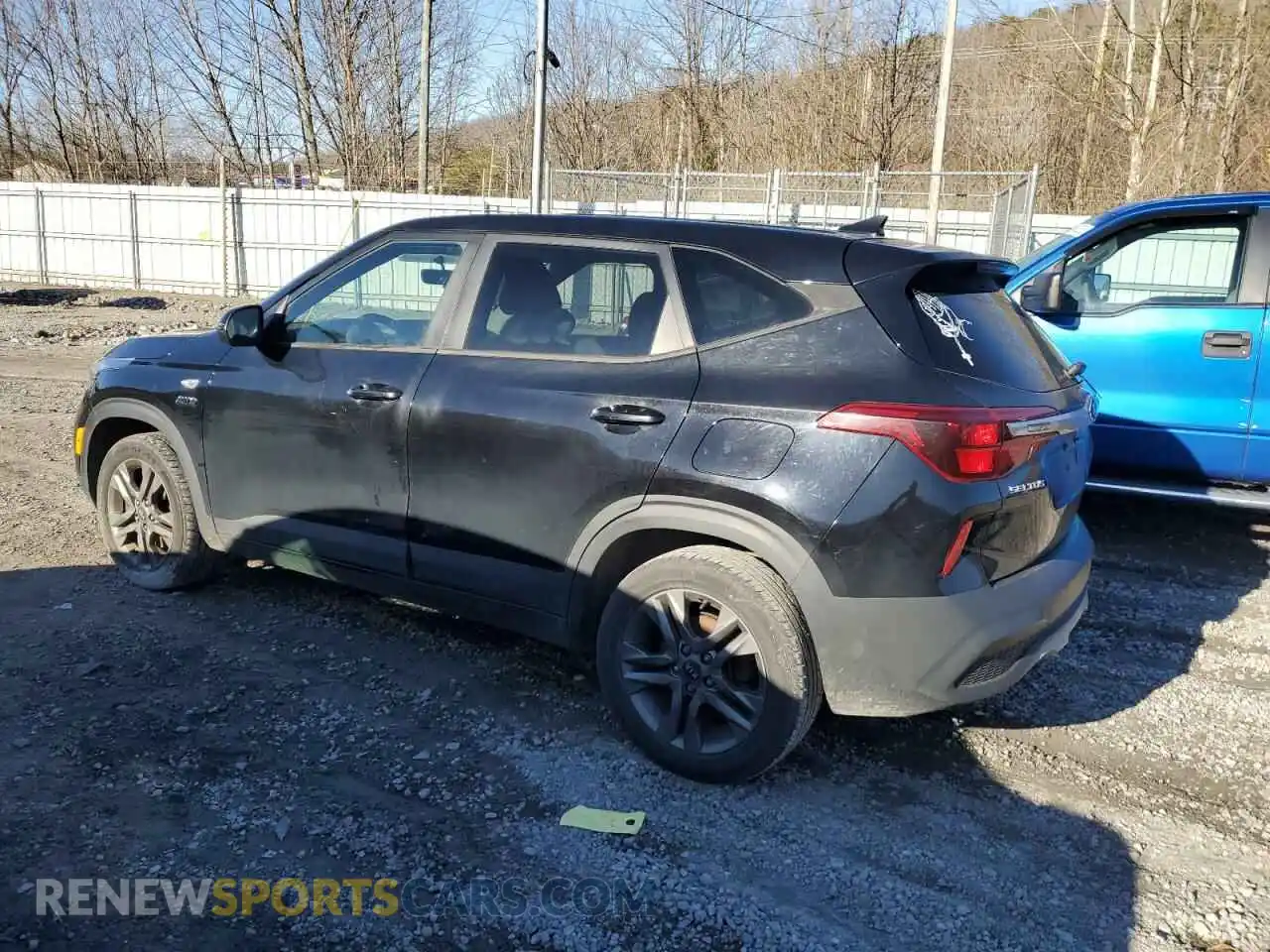 2 Photograph of a damaged car KNDEPCAA6M7097065 KIA SELTOS 2021