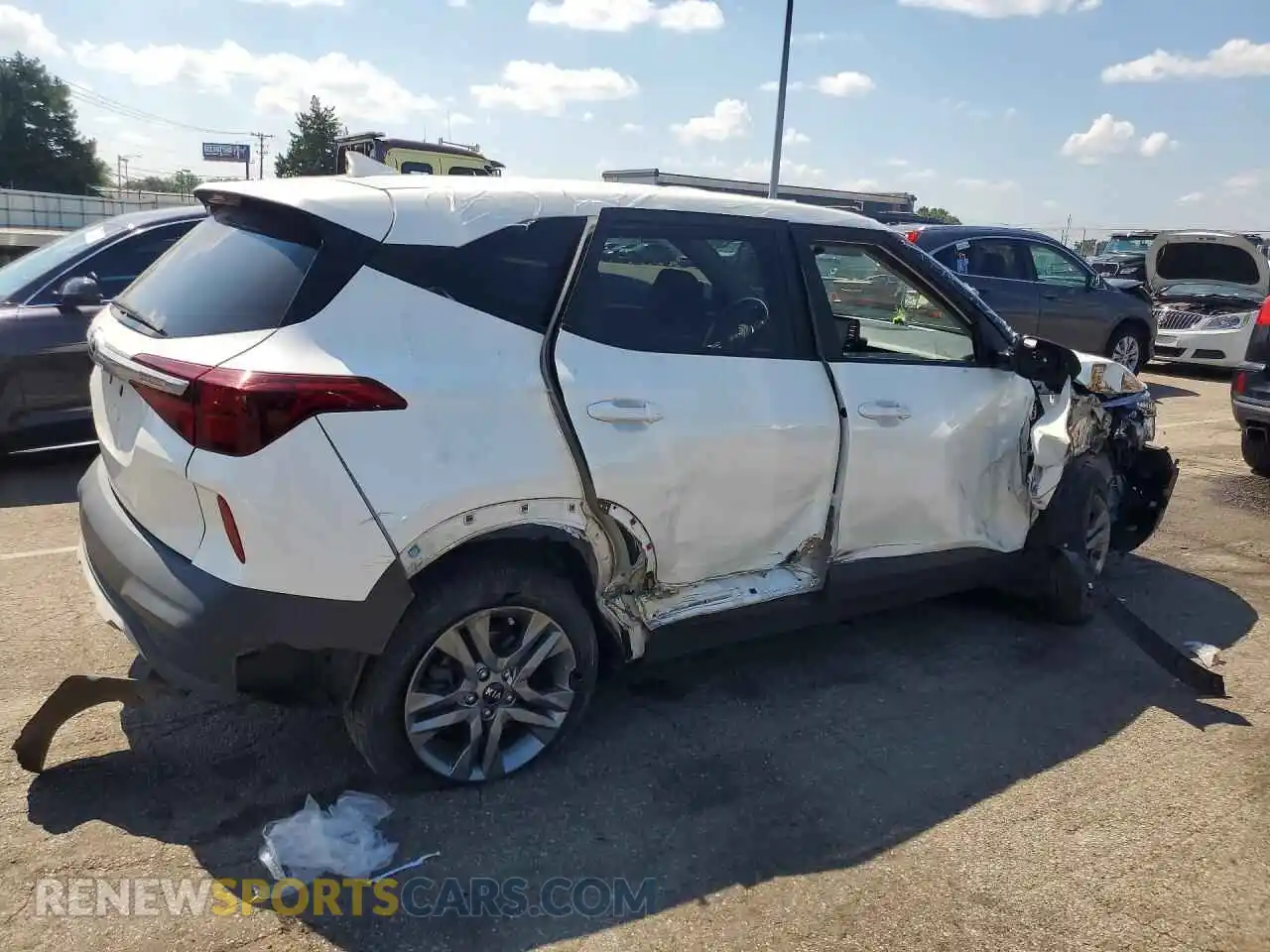 3 Фотография поврежденного автомобиля KNDEPCAA6M7197179 KIA SELTOS 2021
