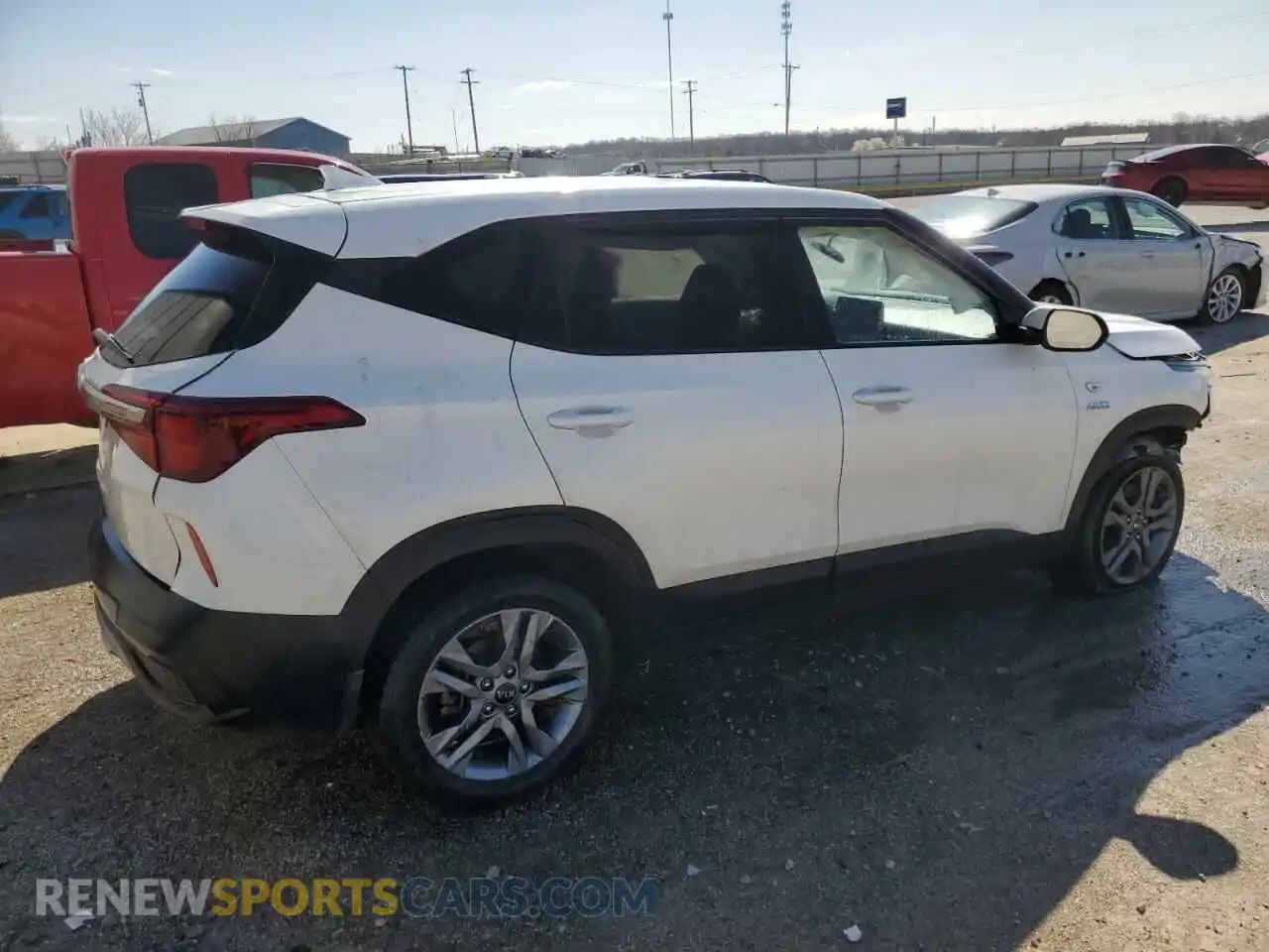 3 Photograph of a damaged car KNDEPCAA7M7082459 KIA SELTOS 2021