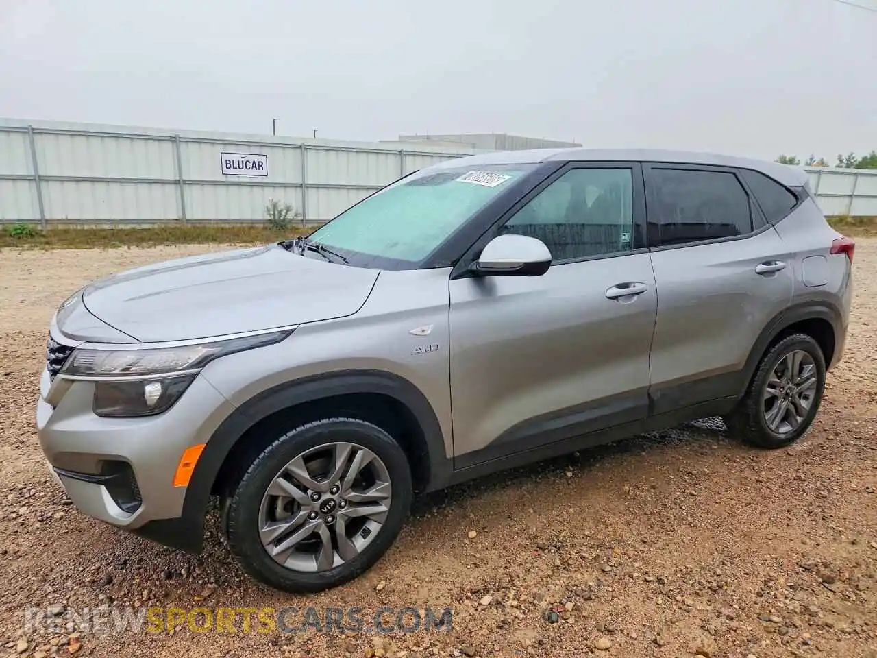 1 Photograph of a damaged car KNDEPCAA7M7103018 KIA SELTOS 2021