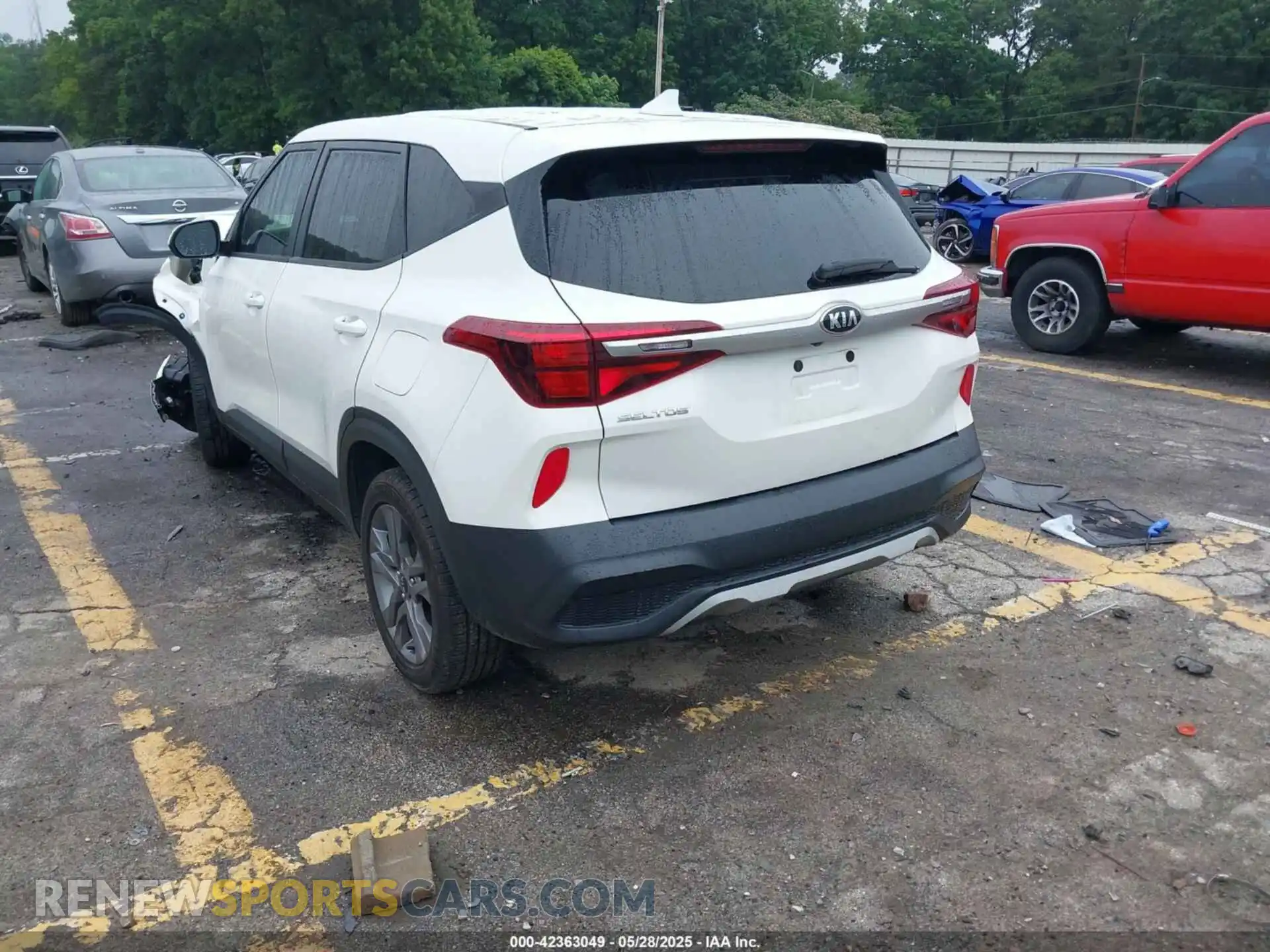 3 Photograph of a damaged car KNDEPCAA8M7048918 KIA SELTOS 2021