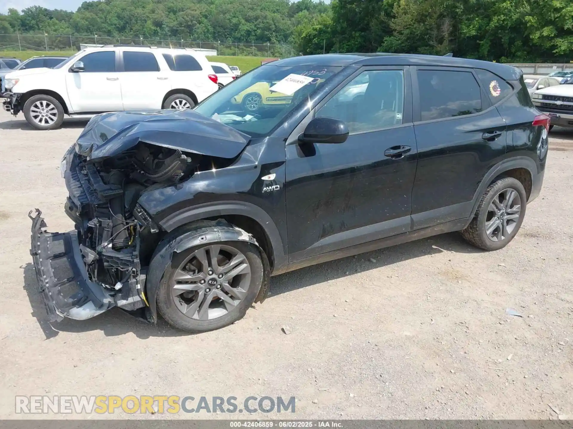 2 Photograph of a damaged car KNDEPCAA9M7104753 KIA SELTOS 2021
