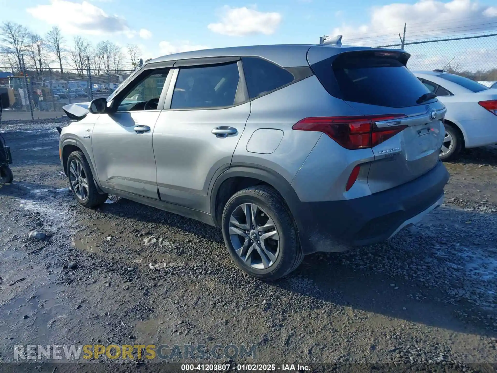 3 Фотография поврежденного автомобиля KNDEPCAAXM7135686 KIA SELTOS 2021