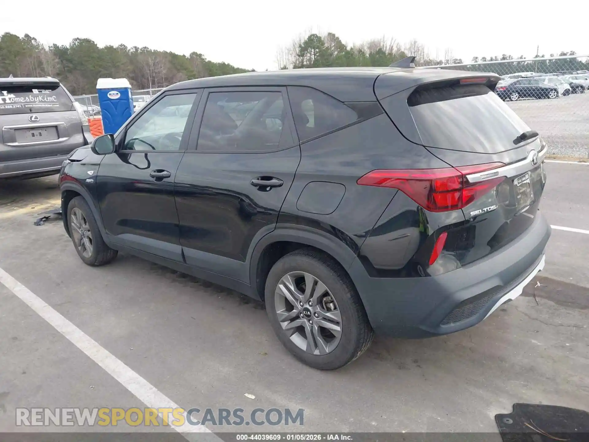 3 Photograph of a damaged car KNDEPCAAXM7166615 KIA SELTOS 2021