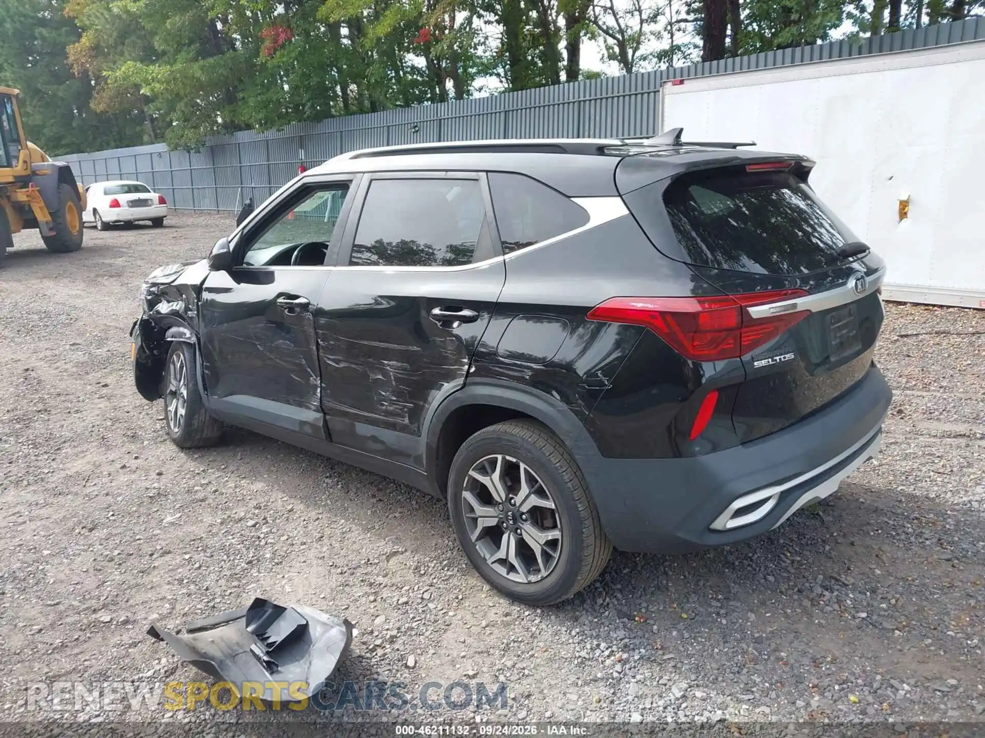 3 Photograph of a damaged car KNDERCAA2M7103891 KIA SELTOS 2021