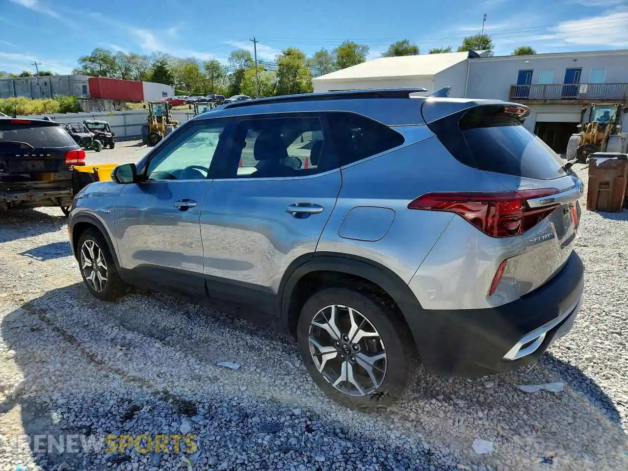 2 Photograph of a damaged car KNDERCAA4M7168208 KIA SELTOS 2021