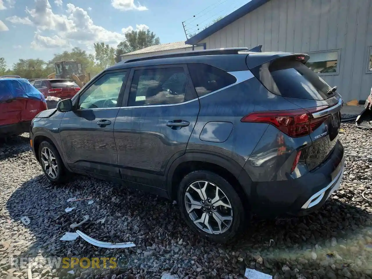 2 Photograph of a damaged car KNDERCAA7M7123764 KIA SELTOS 2021