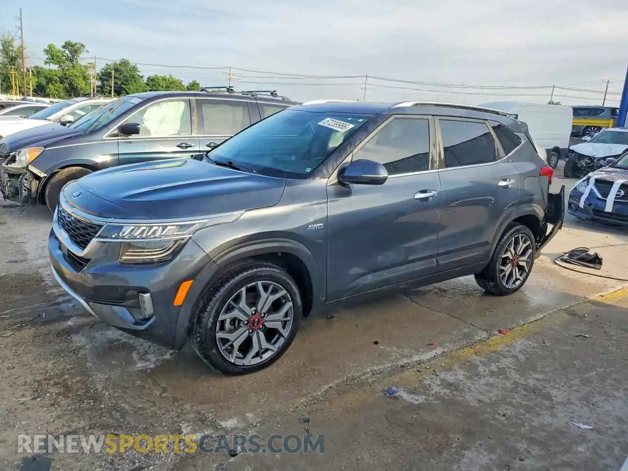 1 Photograph of a damaged car KNDETCA25M7175016 KIA SELTOS 2021
