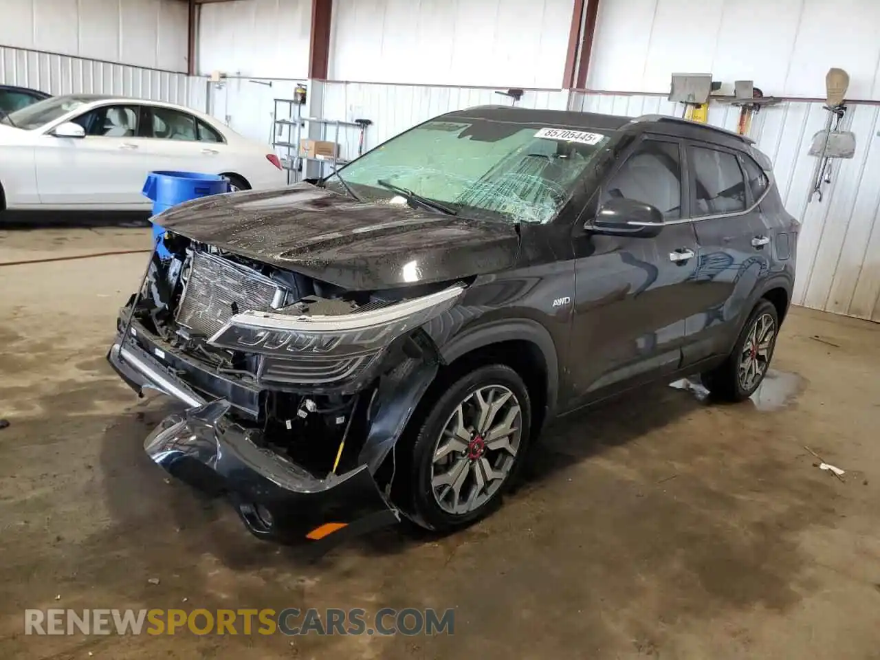 1 Photograph of a damaged car KNDETCA28M7086265 KIA SELTOS 2021