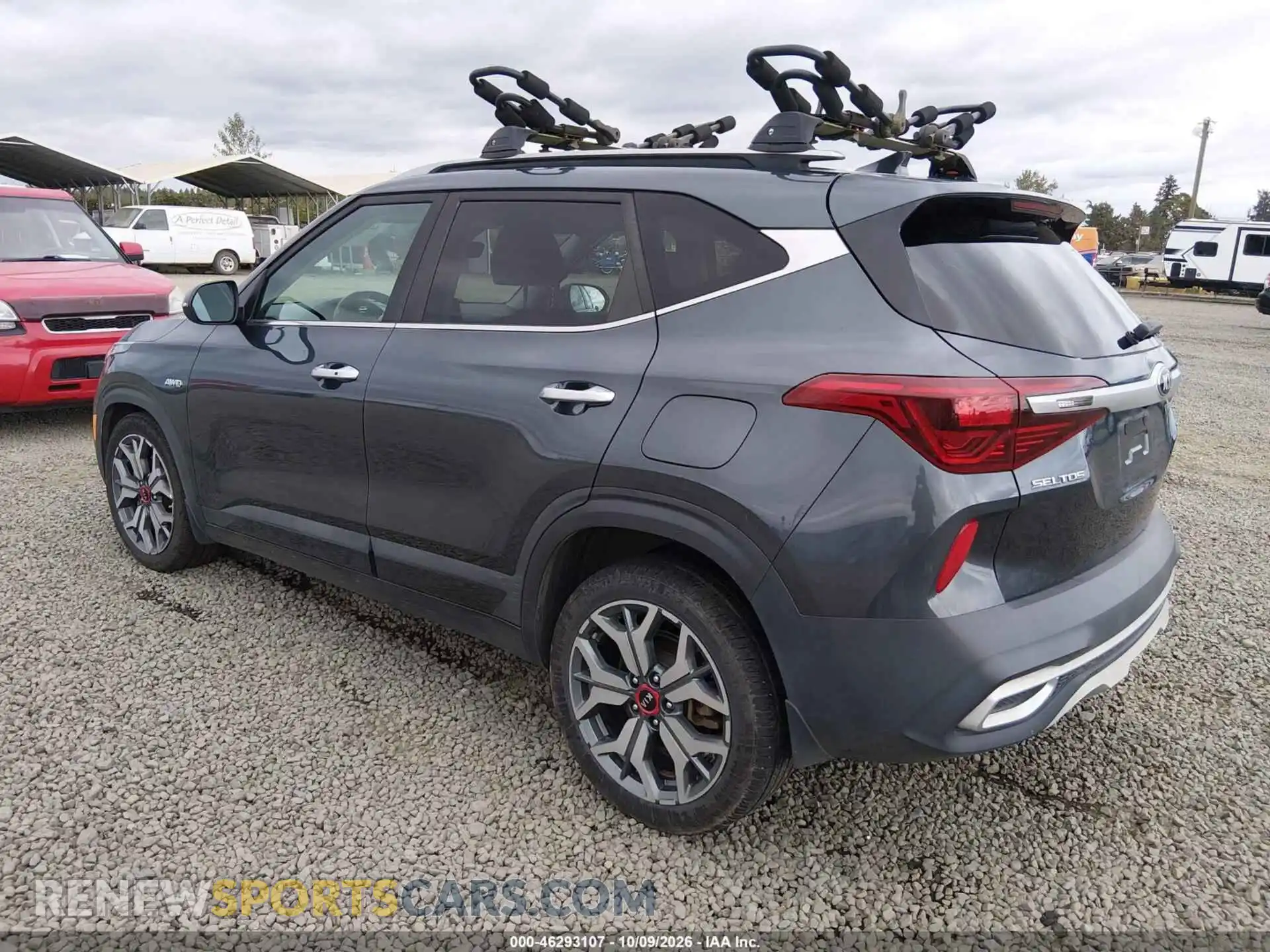 3 fotografías del automóvil dañado KNDETCA2XM7125129 KIA SELTOS 2021