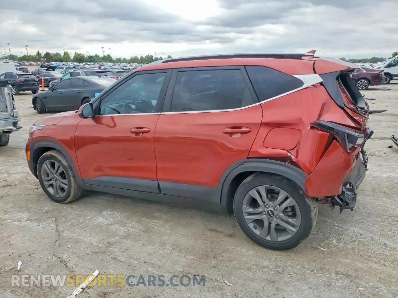 2 Фотография поврежденного автомобиля KNDEU2AA0M7107785 KIA SELTOS 2021