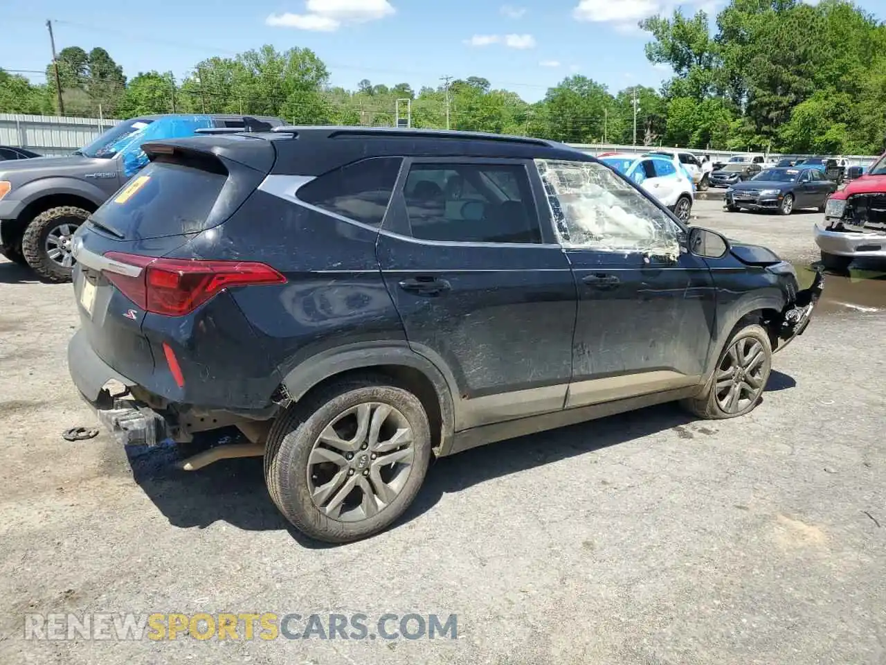3 Photograph of a damaged car KNDEU2AA2M7095039 KIA SELTOS 2021
