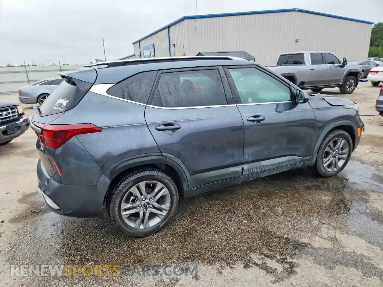 3 Фотография поврежденного автомобиля KNDEU2AA3M7108672 KIA SELTOS 2021