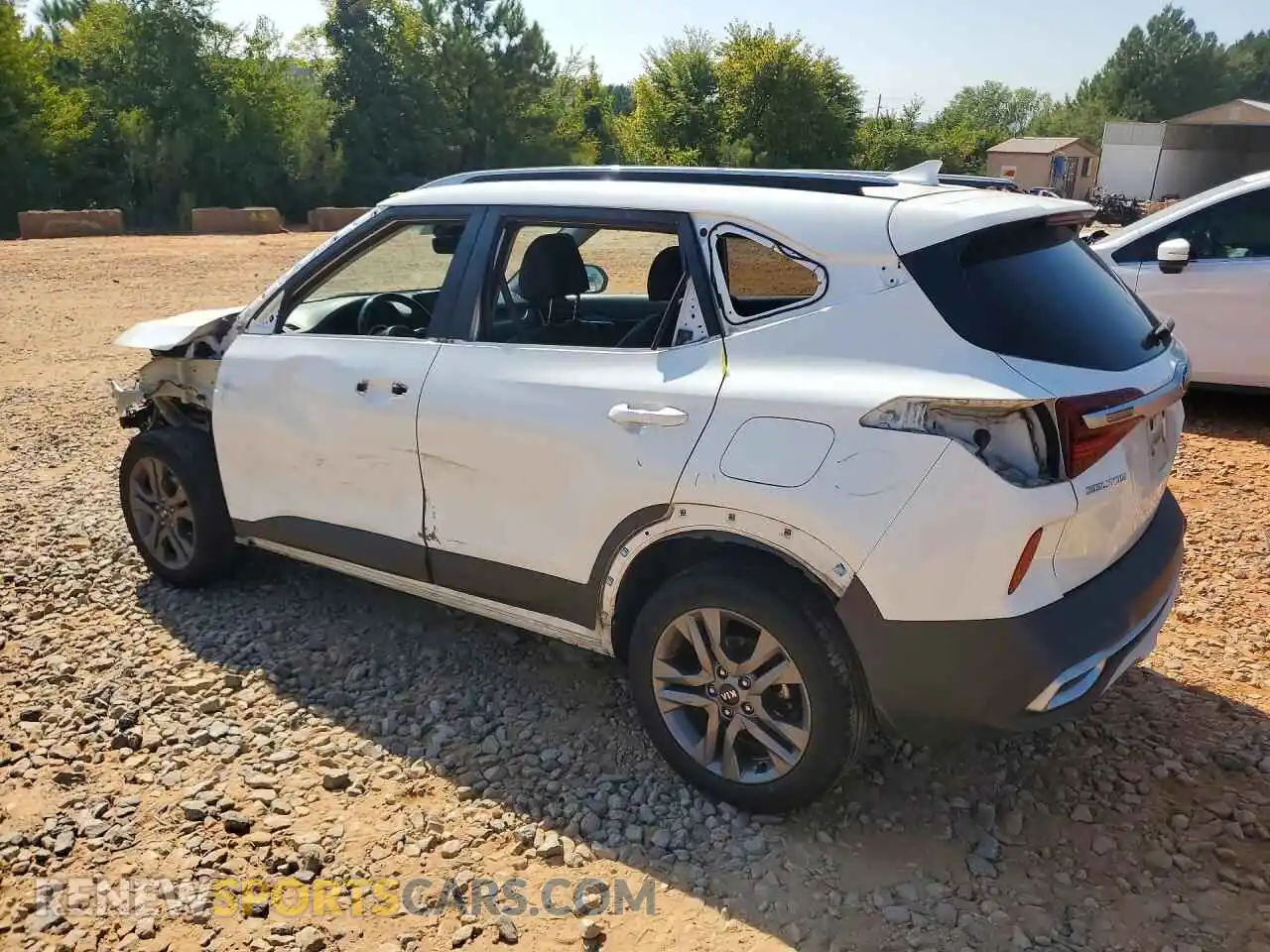 2 Photograph of a damaged car KNDEU2AA6M7161575 KIA SELTOS 2021