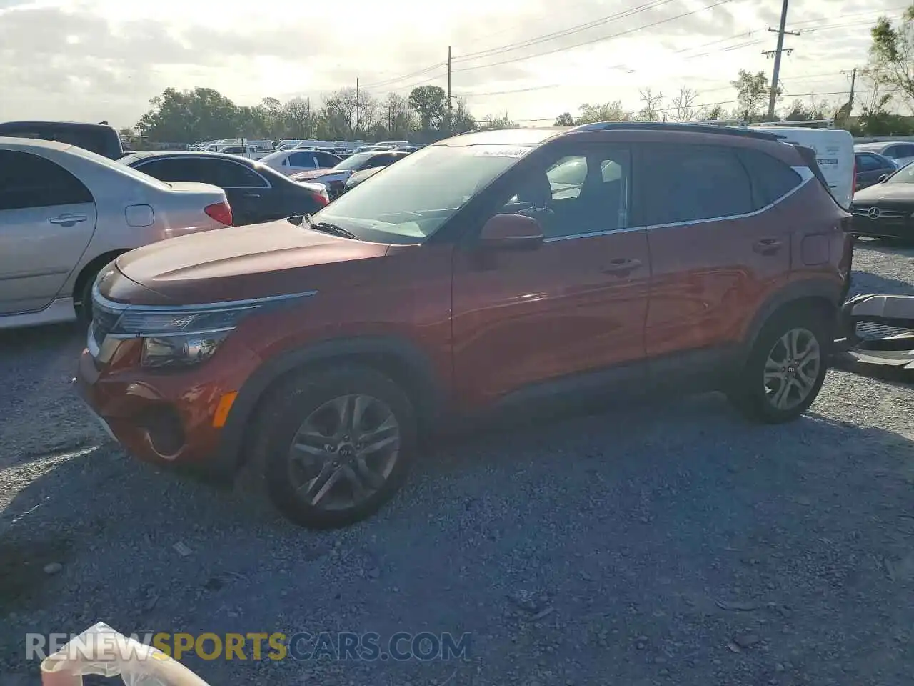 1 Photograph of a damaged car KNDEU2AA6M7167828 KIA SELTOS 2021