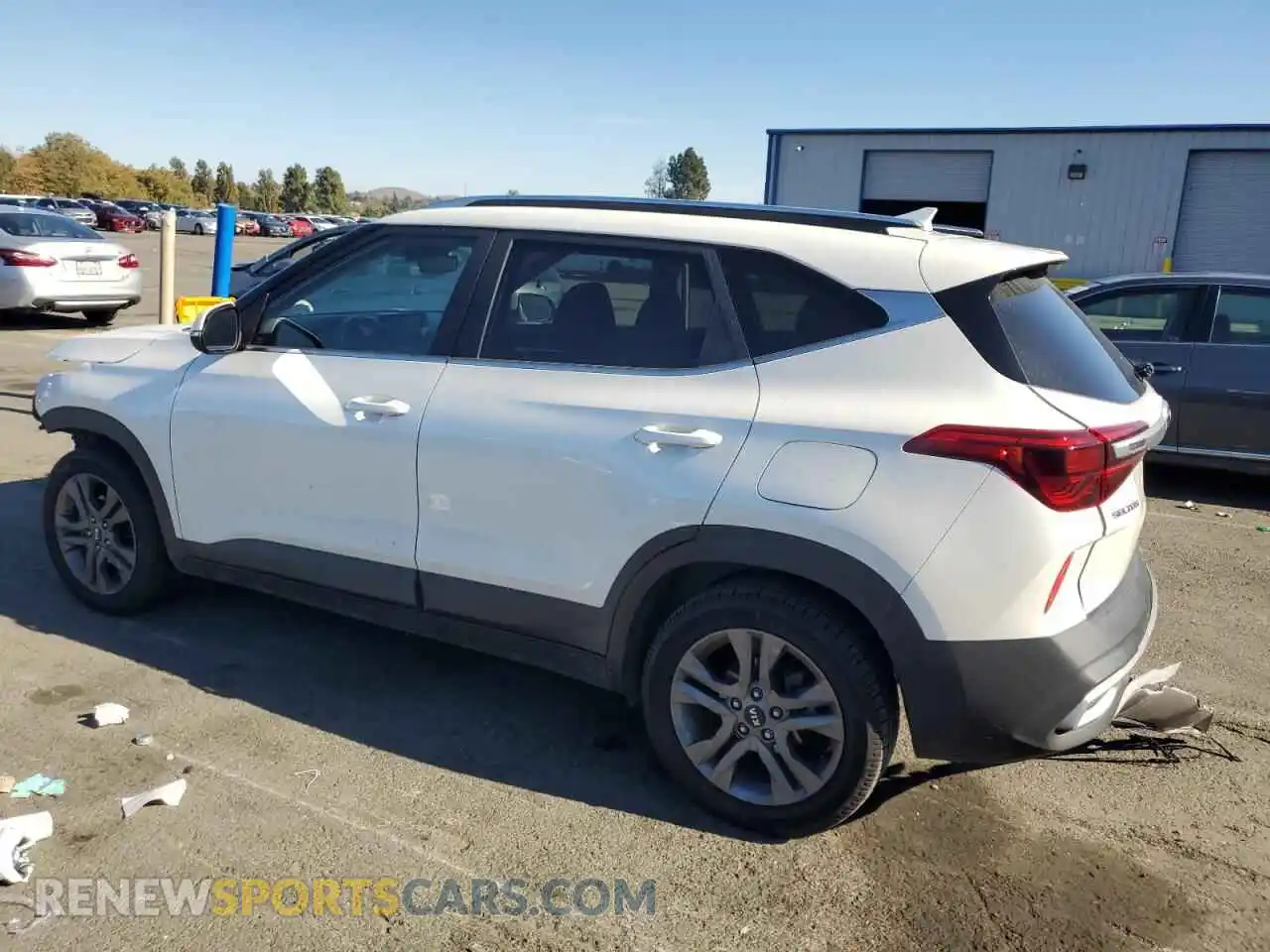 2 Photograph of a damaged car KNDEU2AA9M7050762 KIA SELTOS 2021