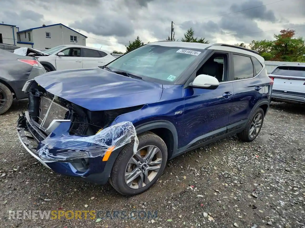 1 Photograph of a damaged car KNDEUCAAXM7082853 KIA SELTOS 2021
