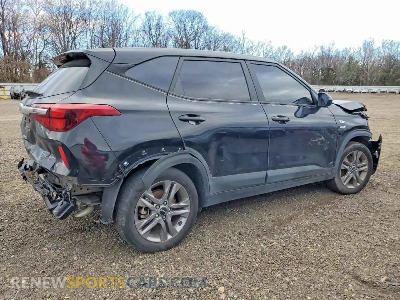 3 Photograph of a damaged car KNDEPCAA2P7358924 KIA SELTOS 2023