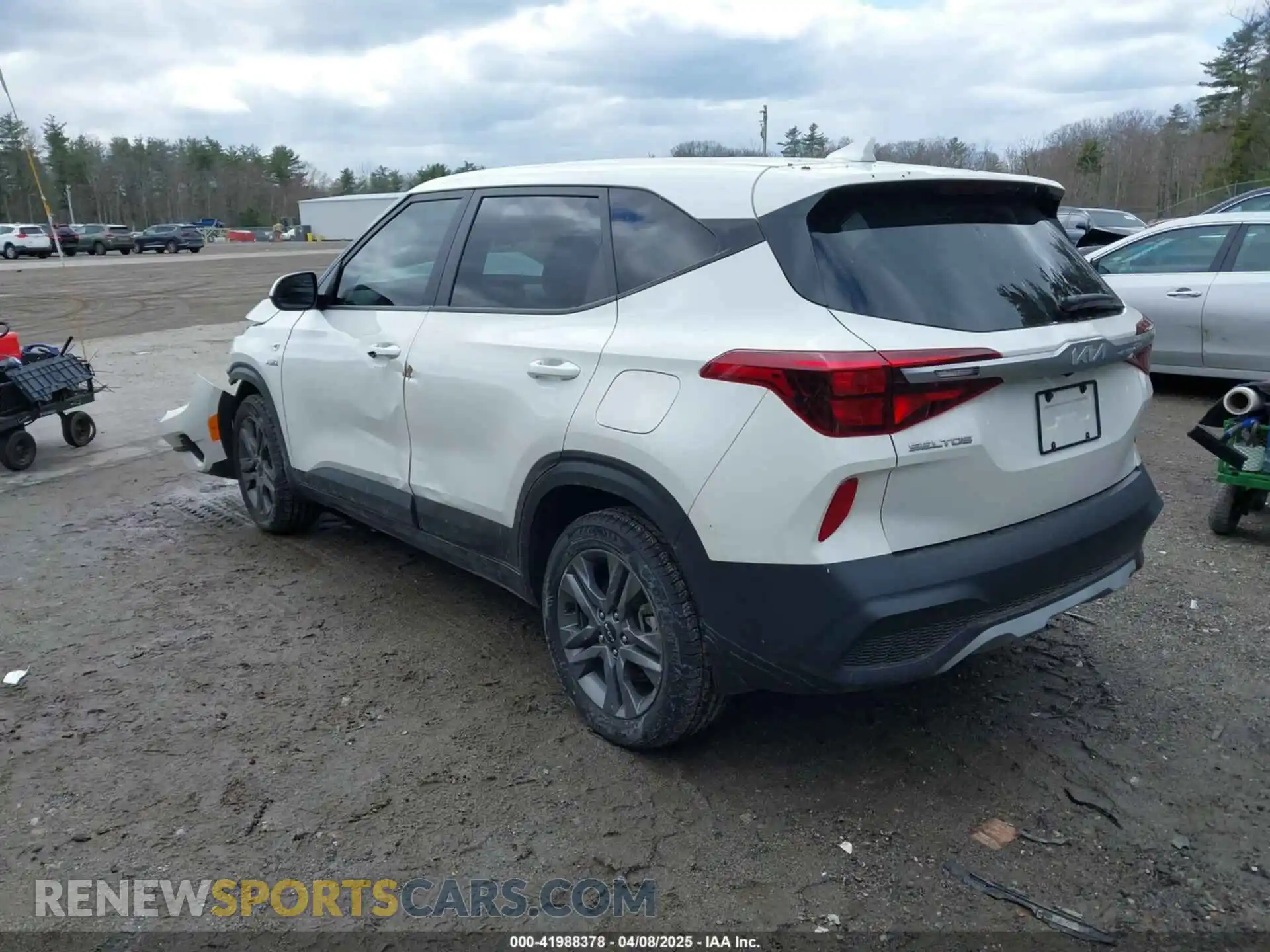 3 fotografías del automóvil dañado KNDEPCAAXP7387135 KIA SELTOS 2023