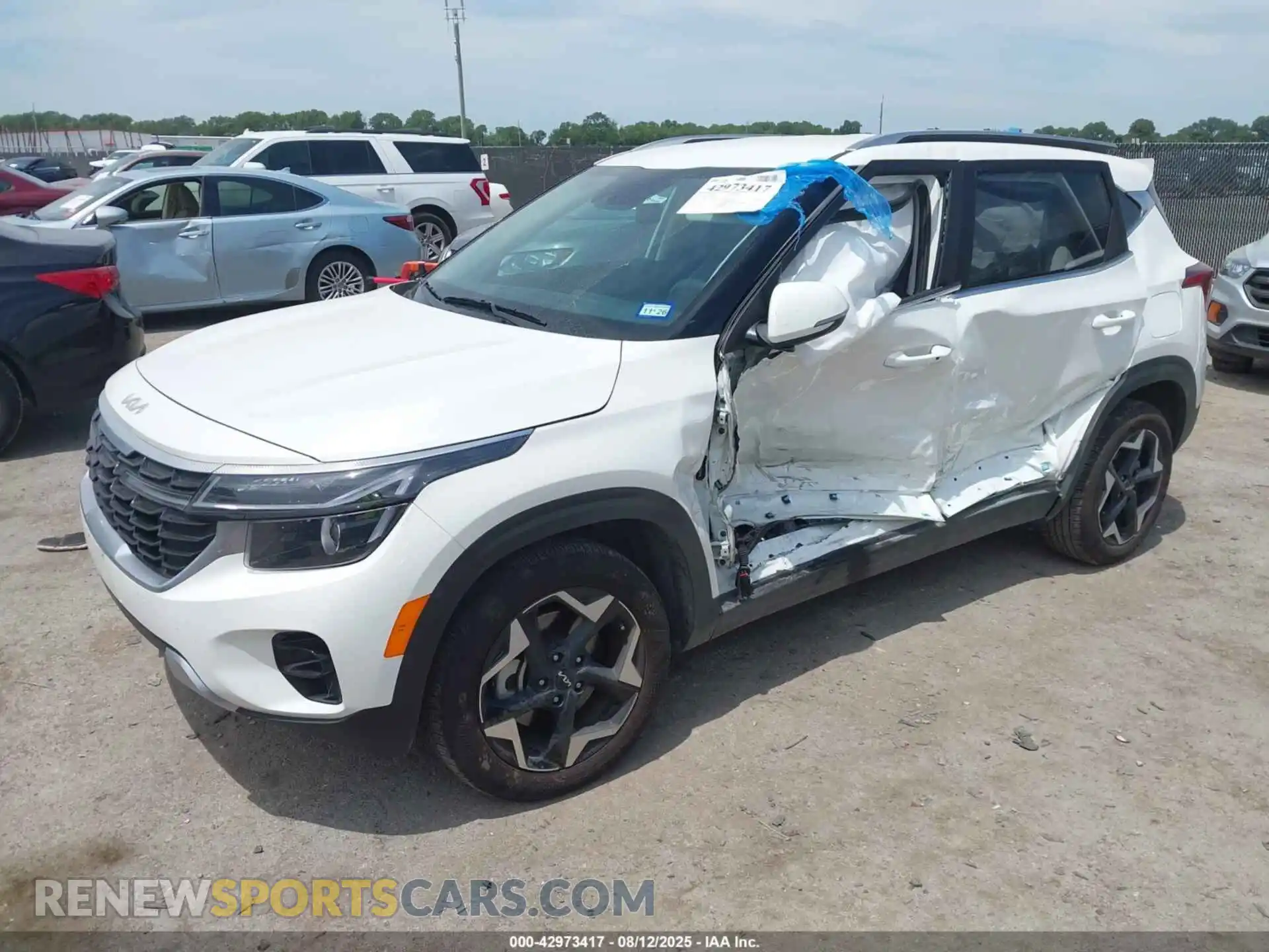 2 Photograph of a damaged car KNDERCAA7S7688559 KIA SELTOS 2025