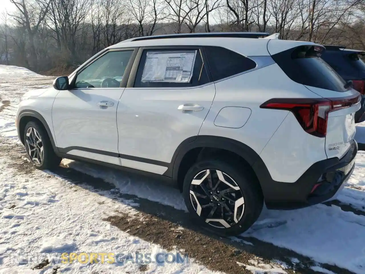 2 Photograph of a damaged car KNDETCA72S7684490 KIA SELTOS 2025