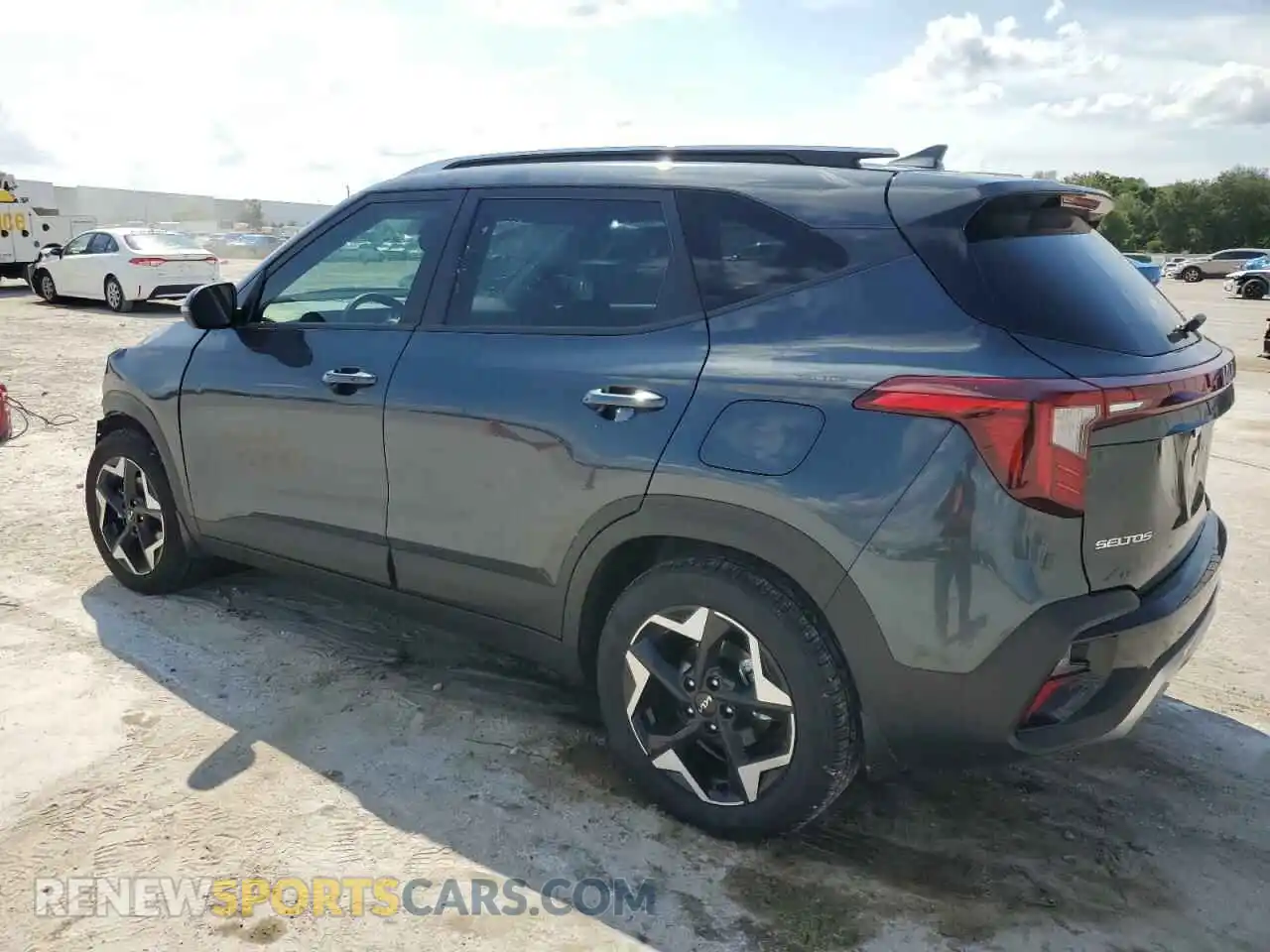 2 Photograph of a damaged car KNDEU2AA3S7684212 KIA SELTOS 2025