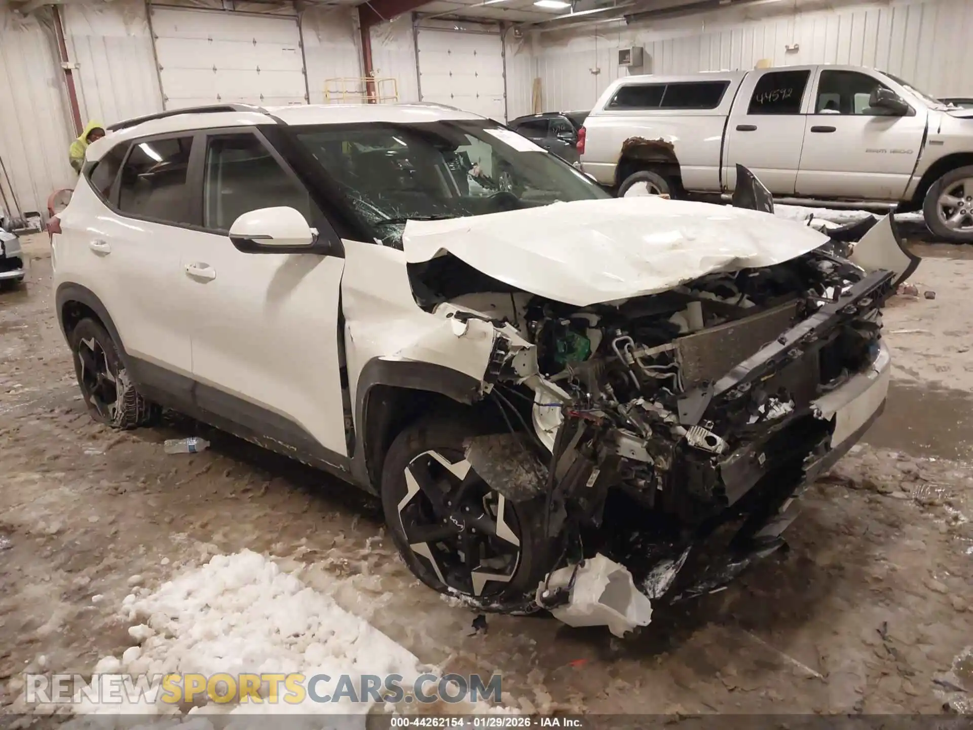 1 Photograph of a damaged car KNDEUCAA5S7685822 KIA SELTOS 2025
