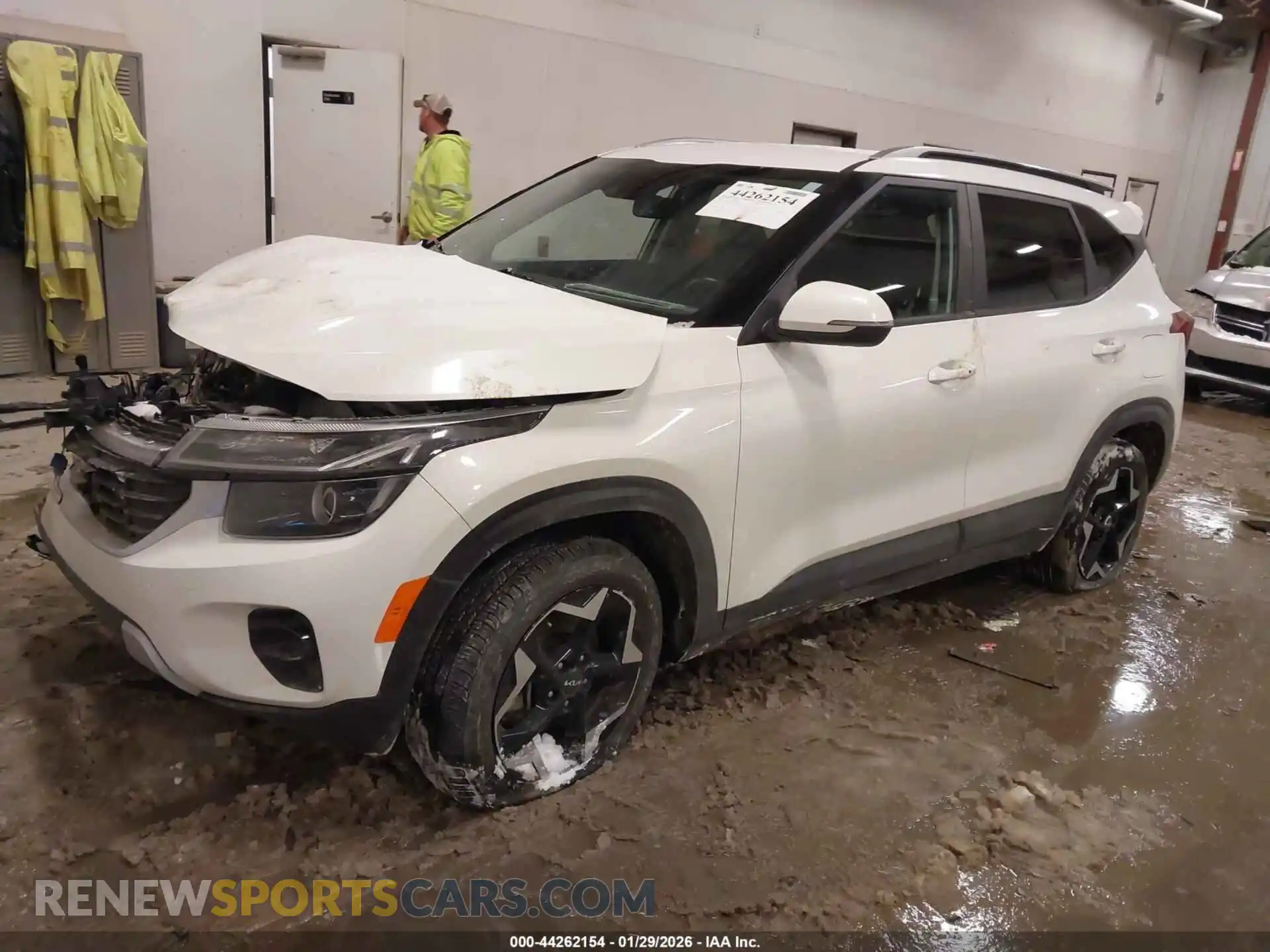 2 Photograph of a damaged car KNDEUCAA5S7685822 KIA SELTOS 2025