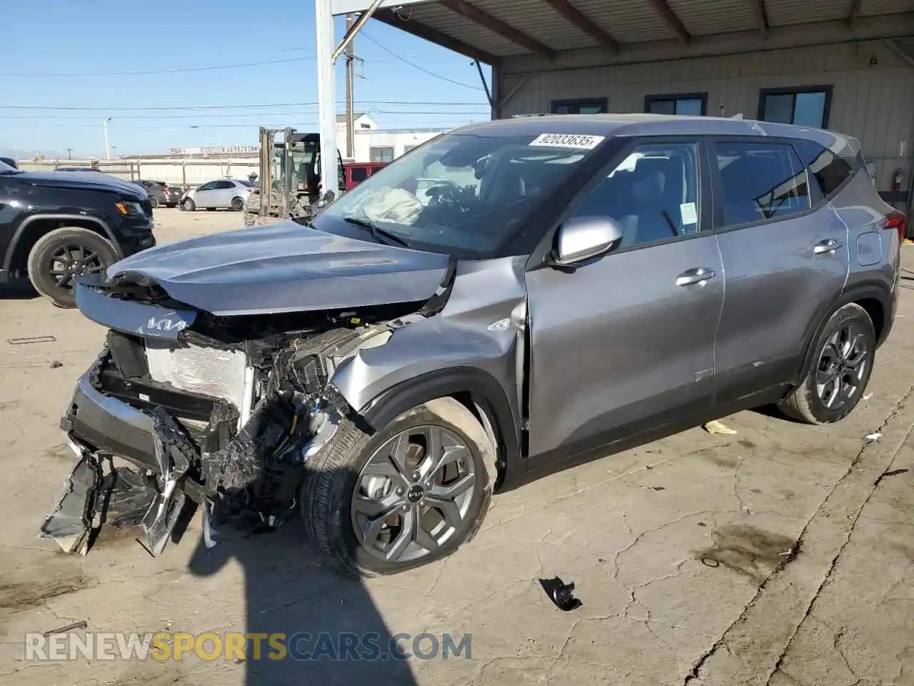 1 Photograph of a damaged car KNDEP2AA0T7868886 KIA SELTOS 2026