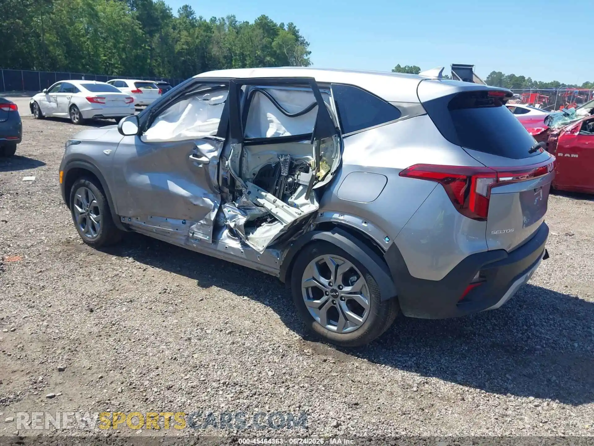 3 Photograph of a damaged car KNDEP2AA3T7854657 KIA SELTOS 2026