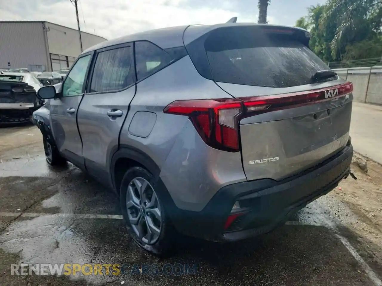 2 Photograph of a damaged car KNDEPCAA0T7910611 KIA SELTOS 2026